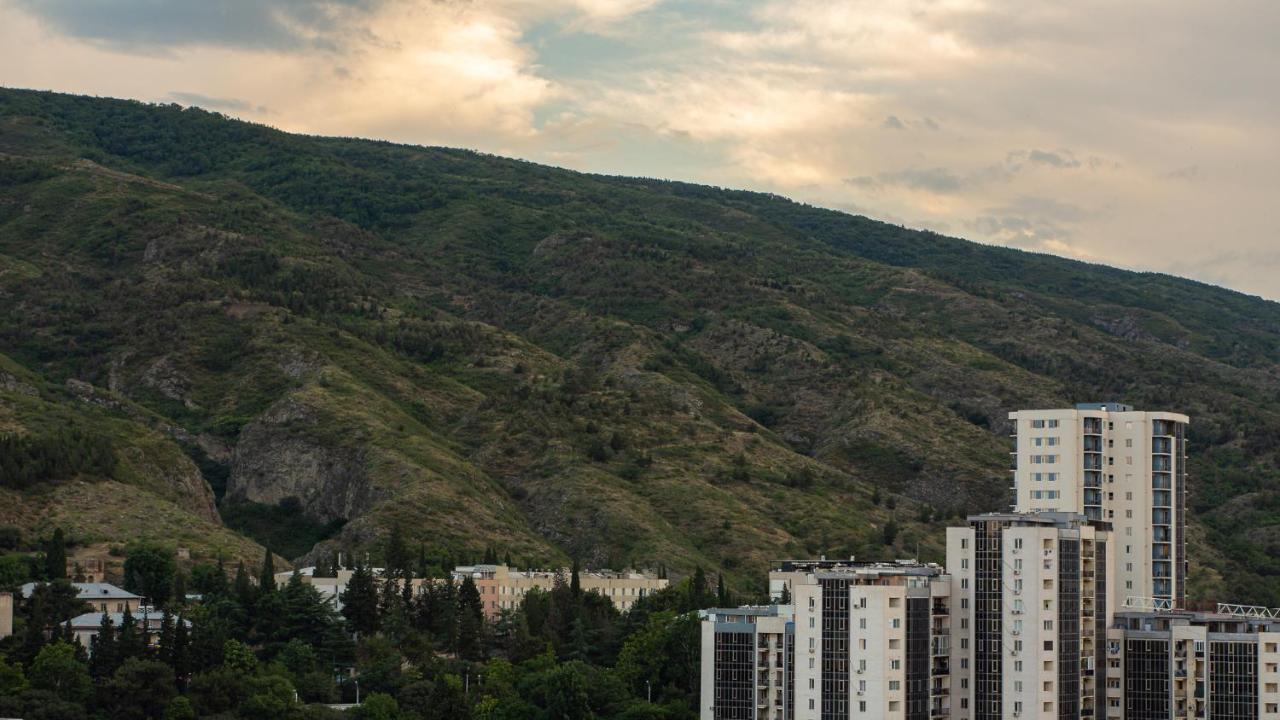 Address Inn Tbilisi ภายนอก รูปภาพ