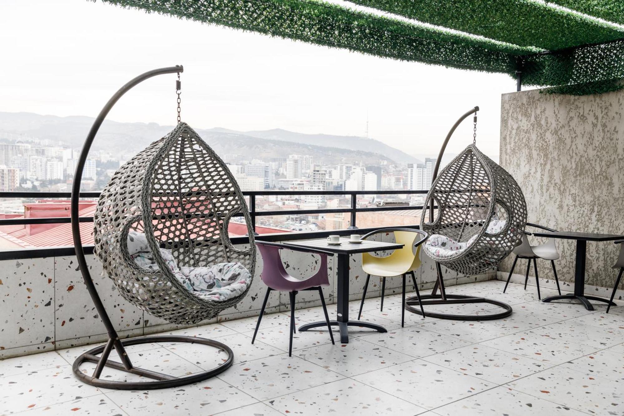 Address Inn Tbilisi ภายนอก รูปภาพ