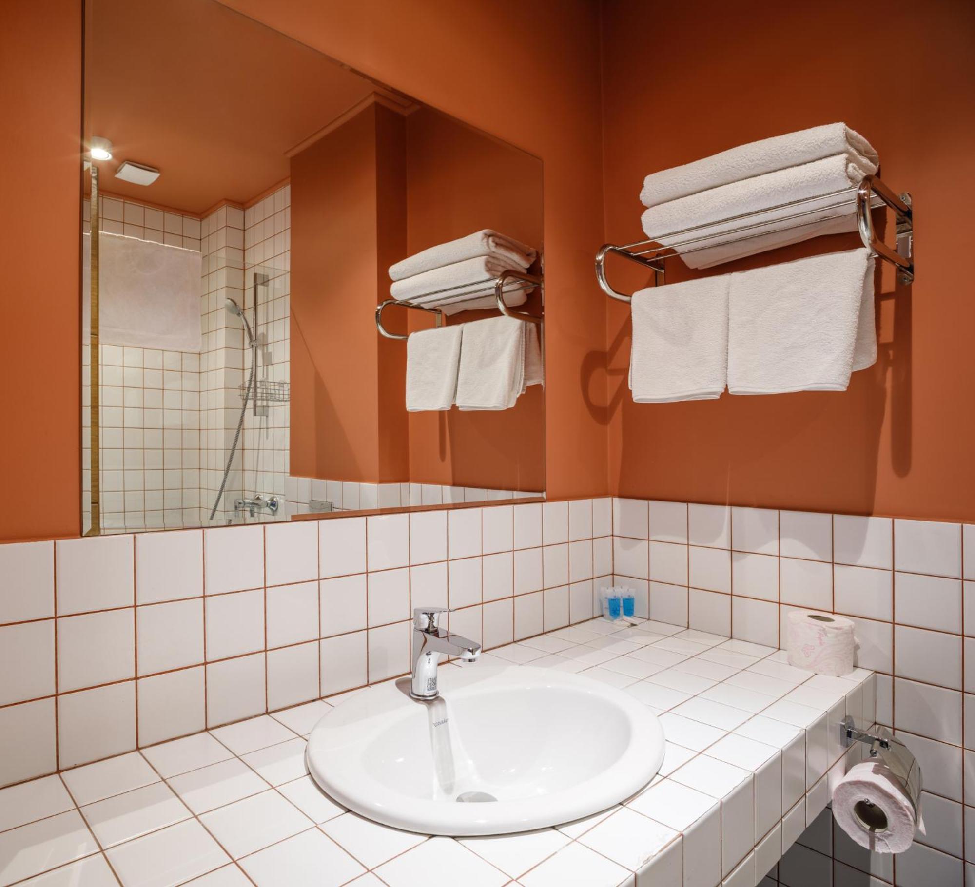 Address Inn Tbilisi ภายนอก รูปภาพ